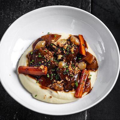 Томленый рибай, белые грибы и устричный соус в Техникум по цене 990 ₽