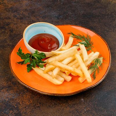 Картофель фри с кетчупом в Кинза по цене 230 ₽