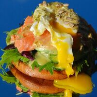 Бенедикт с лососем в Boost