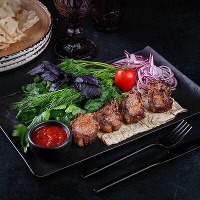 Шашлык из баранины Яблочки в Лаваш 1 по цене 1000 ₽