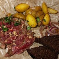 Ростбиф фирменныйв В завязке