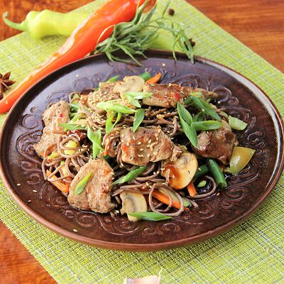 Собери сам Wok собу в АрисА - лавка азиатской еды по цене 190 ₽