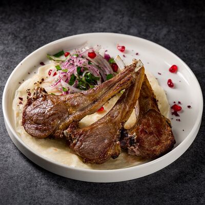 Шашлык из бараньей корейки в Шоти по цене 1290 ₽