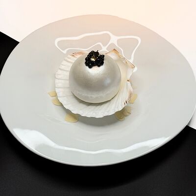 Медовый десерт Жемчужина в Luna по цене 790 ₽