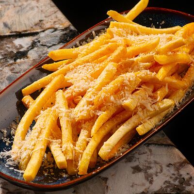 Картофель фри с пармезаном в Hookah Place по цене 350 ₽