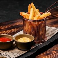 Картофель фри в The River Restaurant