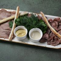 Мясная нарезка в Павелецкие бани