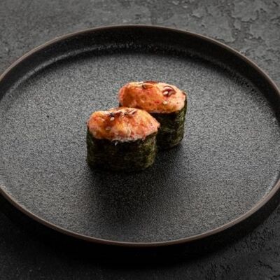 Запечённые суши Лосось в Вода & Еда по цене 612 ₽