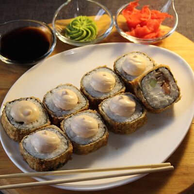 Роллы Ларгус в Ямато по цене 780 ₽