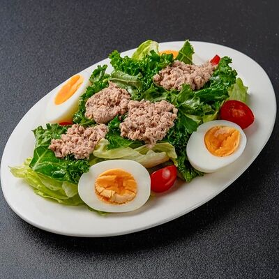 Белковый салат с тунцом в I-Chef био-бистро по цене 850 ₽