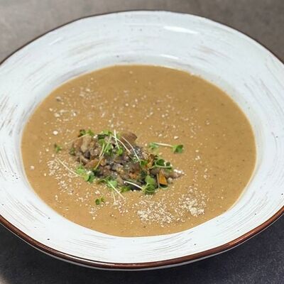 Суп-пюре из каштанов в Семейное кафе Дача по цене 615 ₽