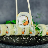 Ролл Хирашима в Багс Банни от кафеМафия