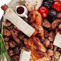 Ассорти из свинины и телятины в Сокровище Premium & Grill