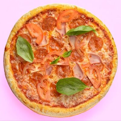 Пицца Ветчеронив Пицца Лисица Экспресс по цене 419 ₽