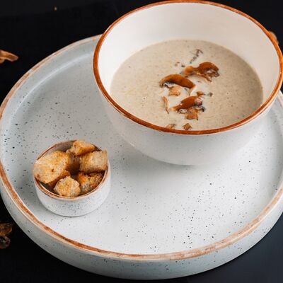 Крем-суп грибной в РАХАТ по цене 540 ₽