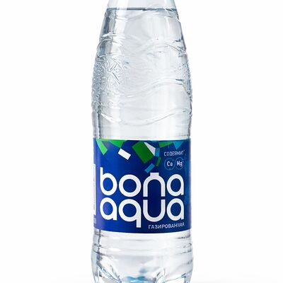 Вода с газом BonAquaв Золотой берег по цене 180 ₽