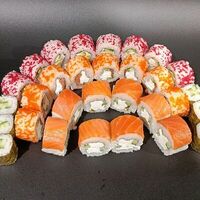 Лососик в OMAKASE SUSHI ROLLS