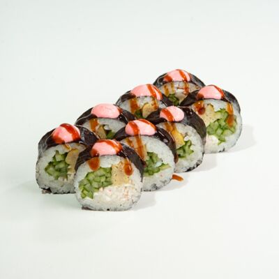 2. Футомаки с омлетом, крабом и огурцом (8 шт.) в ЁБИСАН по цене 689 ₽