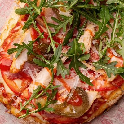 Дьябло с беконом и куриной грудкой в Чаомоника по цене 870 ₽