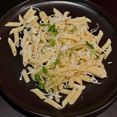 Макароны отварные с сыром в Кухня без границ по цене 95 ₽