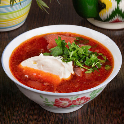 Борщ со сметаной в Три жены по цене 70