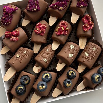 Бананы в шоколаде, №1 в Sweetmiddle.chocolate по цене 3100 ₽