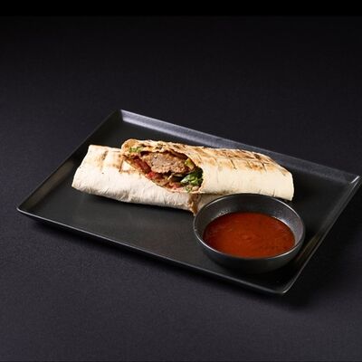 Шаурма-кебаб с курицей в ЛАЛИКО ГРУЗИНСКАЯ КУХНЯ по цене 890 ₽