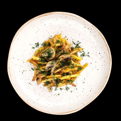 Жареный картофель с грибами и лукомв Пархаус по цене 320 ₽