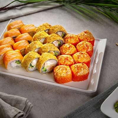 Набор роллов Форсаж в Суши-бар Макс Бокс по цене 1222 ₽