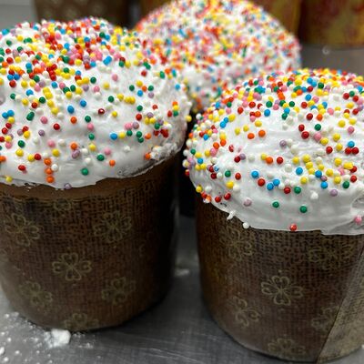 Кулич с изюмом в Пышнотесто по цене 170 ₽