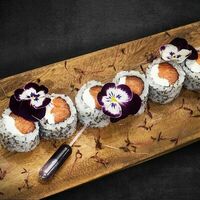 Sonkei roll - Уважение в Renai - суши класса премиум