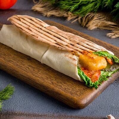 Шаурма с наггетсами от Деда Морозав ШАУРМА АЙША по цене 399 ₽