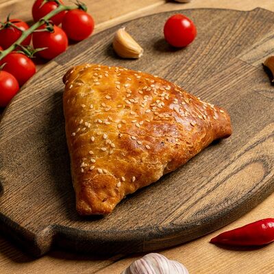 Самса с курицей в НАШ Шеф Донер по цене 199 ₽