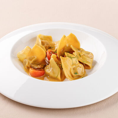 Капеллачи с кроликом и белыми грибами в Беллуччи по цене 430