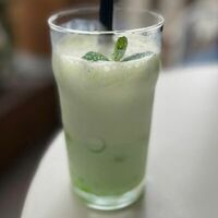 Bubble Tea Милк Шейк Фьюжн Киви-йогурт в Breakfast