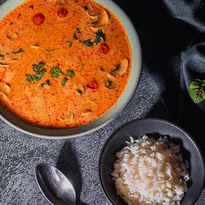 Том ям с морепродуктами в Tre/Quarti по цене 990 ₽