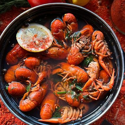 Раки, варённые в ароматном бульоне средне-крупные в Glavrak по цене 5600 ₽