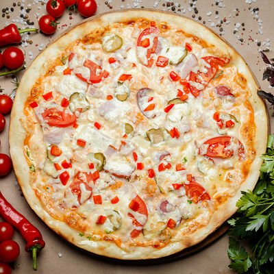 Пицца Домашняя 33 см в Pizza Shop по цене 630 ₽