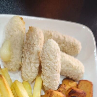 Сырные палочки Моцарелла в Кофточка по цене 549 ₽