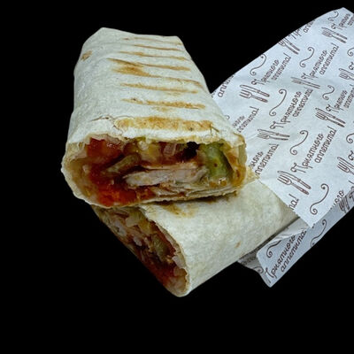 Шаурма большая в тонком лаваше в Kaikan по цене 395 ₽