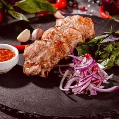 Шашлык из говядины (бастурма) в Шашлычный Мир по цене 1099 ₽