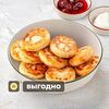 Большая порция сырников со сметаной и вишневым вареньем в Шоколадница по цене 1050