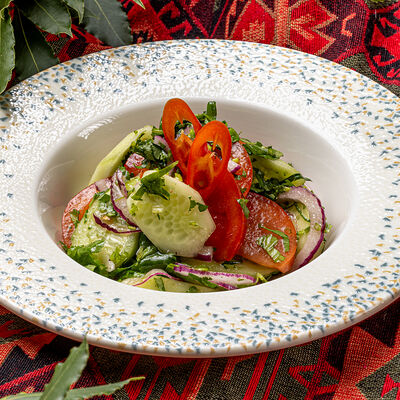 Грузинский в Хмели & Сунели по цене 560 ₽