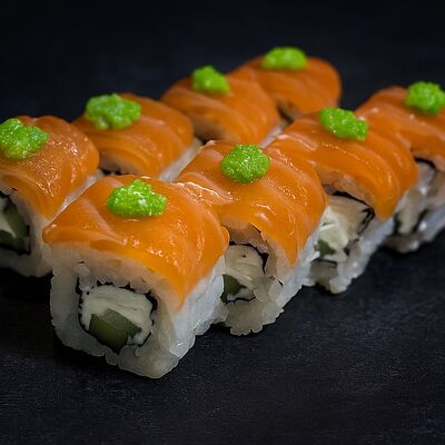 Филадельфия с лососем в Кимура Суши & Поке по цене 910 ₽