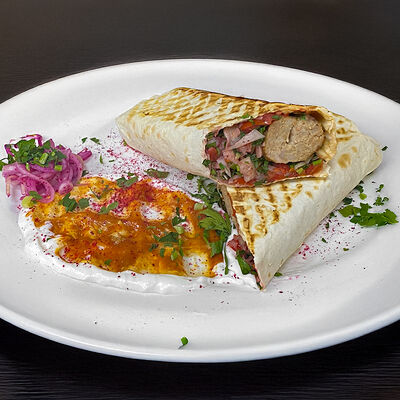 Люля-дурум с курицей в Armud Kebab по цене 310 ₽