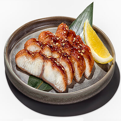Сашими из угря в Вкус и лосось по цене 700 ₽