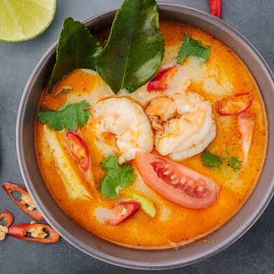 Суп Том Ям с креветкой в Rakiru по цене 490 ₽