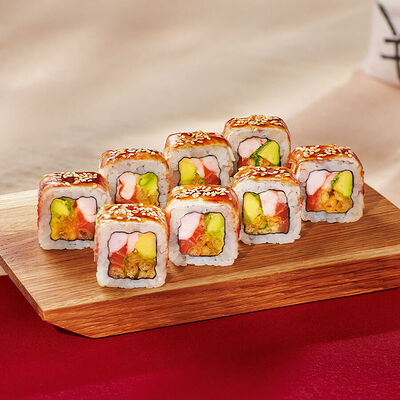 Ролл Юмико в Тануки по цене 3790 ₸