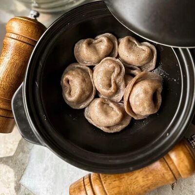 Ржаники с мясом в Легенда по цене 560 ₽