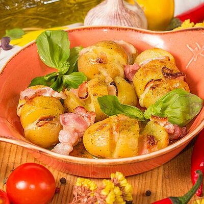 Бэби-картофель с беконом в Луиджи & Тосё по цене 289